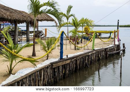Terrace of a restaurant with its pier
