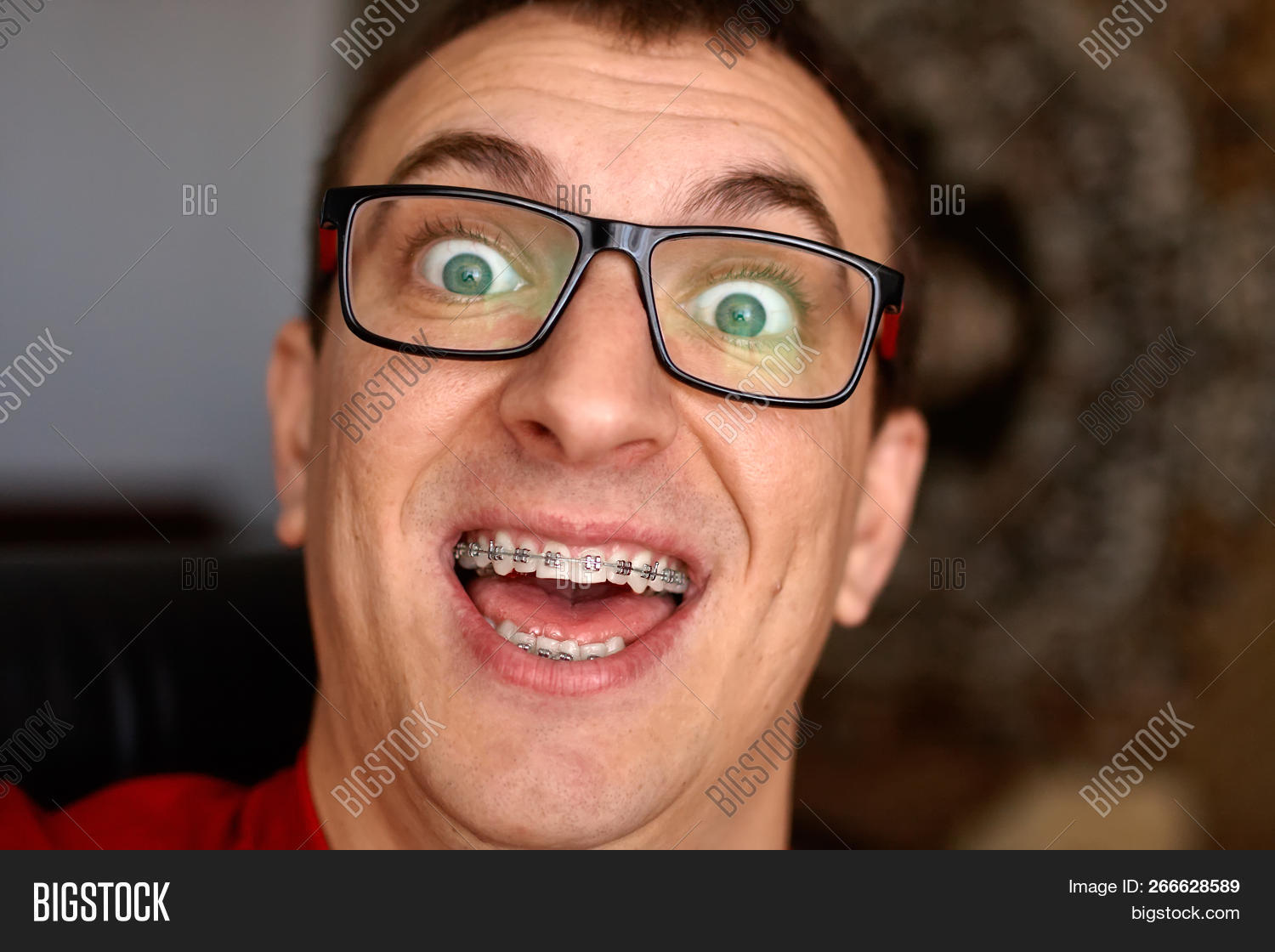 guy with big glasses