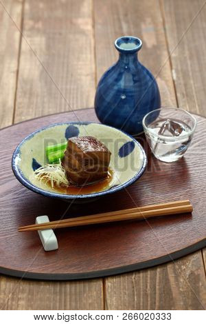 braised pork belly, dongpo pork, okinawa rafute
