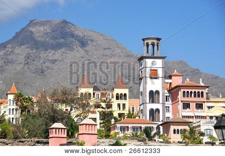 เกาะคอส Adeje.Tenerife, Canaries