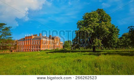 London, Uk - May 14 2018: Kensington Palace Is A Royal Residence Set In Kensington Gardens. It Has B