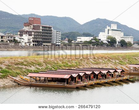 Gifu, Japan - October 5, 2015: Tourist Boats On Nagara River, A Sight Of Nagara River Cormorant Fish