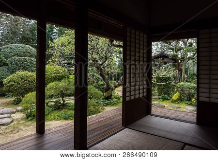 Kitsuki, Japan - October 31, 2016: Traditional Japanese House With Garden At Isoya Samurai Residence