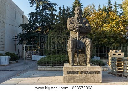 Blagoevgrad, Bulgaria - October 6, 2018: Dimitar Blagoev Monument At The Center Of Town Of Blagoevgr