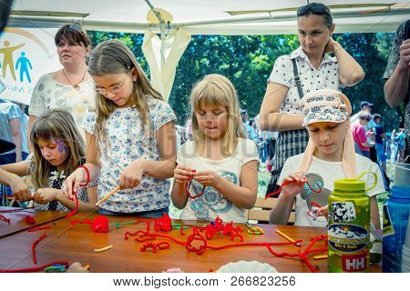 Zaporozhia/ukraine- June 2, 2018:charity Family Festival - Small Girls Participating At Art And Craf