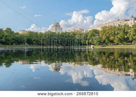 Moscow - 04 August 2018: Landscape With View On Patriarch Ponds With Reflections In Water.