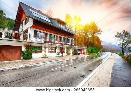 Beautiful Houses In Brauhof Village.  Charming Morning On The Lake Grundlsee Location: Resort Grundl