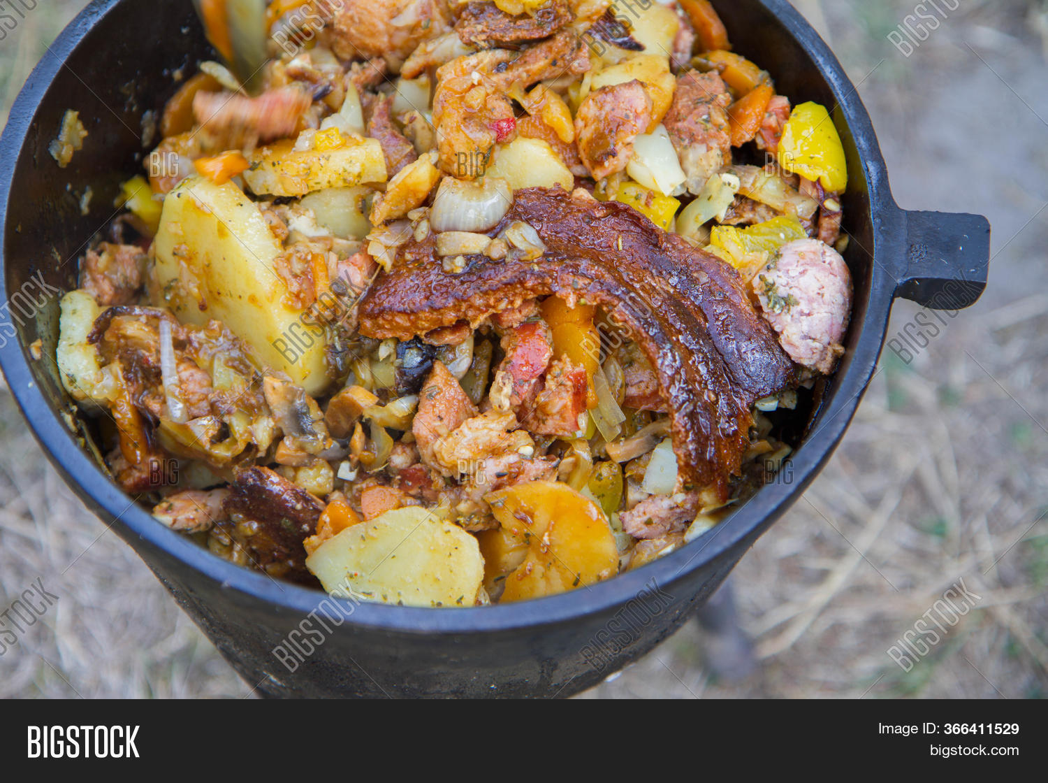 Traditional One Pot Image & Photo (Free Trial) Bigstock