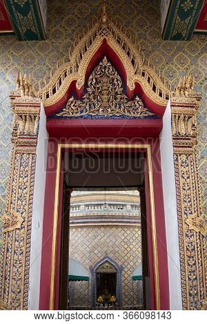 Bangkok, Thailand - January 25, 2016: Door Decorated In Gold, Blue And Red Inside The Grand Palace I