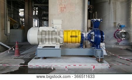 Electric Motor On Baseplate In Pulp Industial , Pump And Accessories Open Check In Annual Preventive