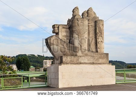 Rouen, France - August 31, 2019: This Is A Sculpture Of The Vikings Departing To Conquer England On 