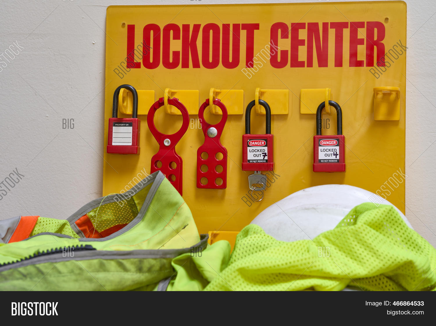 Lockout/tagout Station Image & Photo (Free Trial) | Bigstock