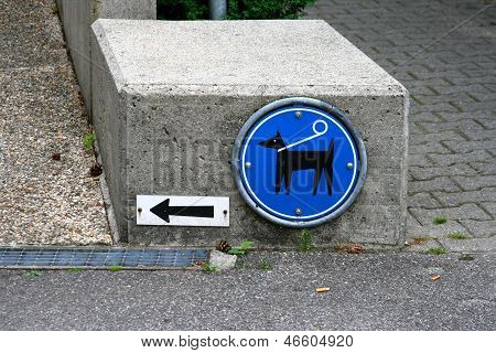 Hinweisschild In Lausanne