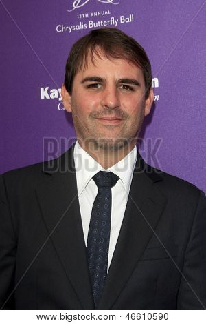 LOS ANGELES - JUN 8: Roberto Orci ankommer til de 12 årlige puppe Butterfly Ball på Privat