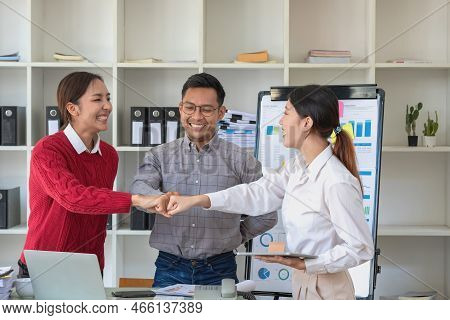 Marketing, Finance, Accounting, Planning, Company Representatives Working Together New Namal Real Es