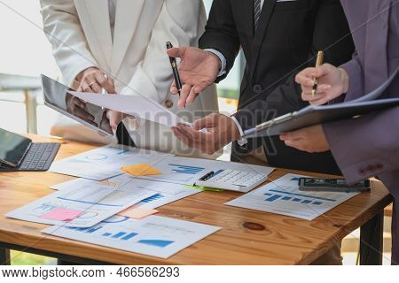 Marketing, Finance, Accounting, Planning, The Company Is Team Of Marketers Analyzes The Company Is P