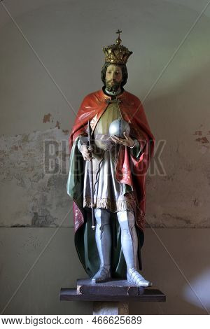 St. Ladislaus, Statue In The Parish Church Sacred Heart Of Jesus And St. Ladislaus In Mali Raven, Cr