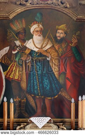 Karlovac, Croatia - July 06, 2012: Holy Three Kings, The Main Altar In The Parish Church Of The Holy