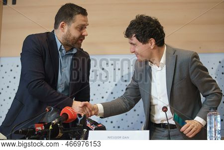 Bucharest, Romania - December 09, 2022: Ciprian Ciucu (l), Sector 6 Mayor, And Nicusor Dan, Buchares