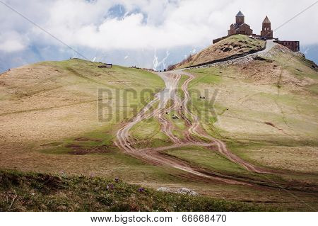 Tsminda Sameba, Georgia