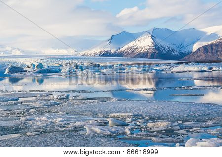 Beauty of Jokulsarlon lagoon in Iceland