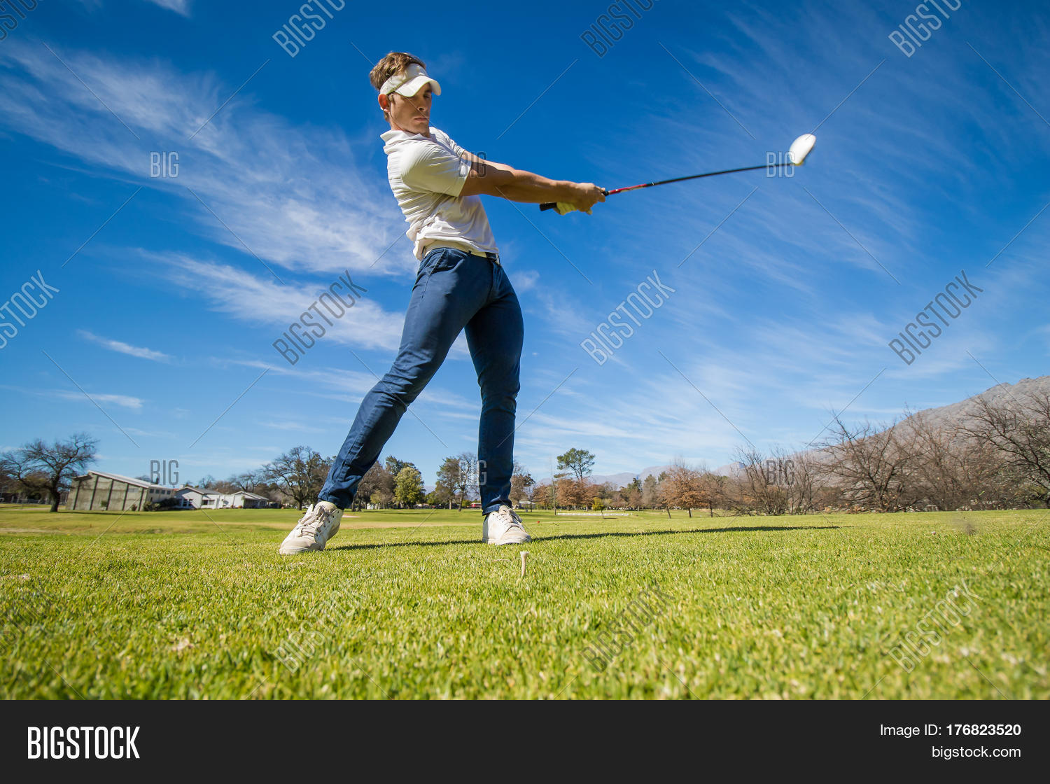 Wide Angle View Golfer Image & Photo (Free Trial) Bigstock