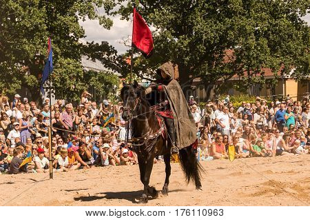 Wadkoping Orebro Sweden Juli 2016 Mediaval Fair With Market And Nights Reenactment