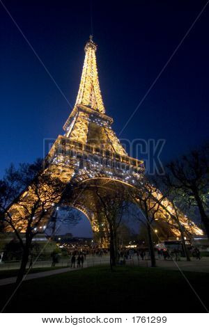 070407_036_paris_eifel_tower
