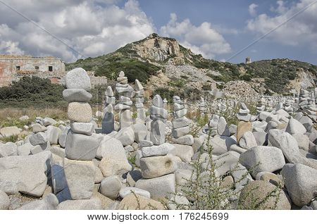 Statues formed by stones stacked on each other
