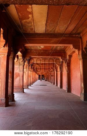 Fatehpur-Sikri was the capital of the Mughal Empire in India during the reign of Akbar I in 1571-1585.