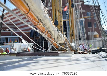 Tall Ships, Erie, PA, mast, sails and boom, old glory w/ 13 stars,
antique fleet, Historic War of 1812