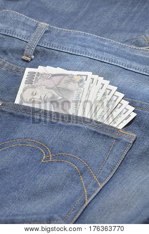 japanese yen in jeans pocket - 10000 yen