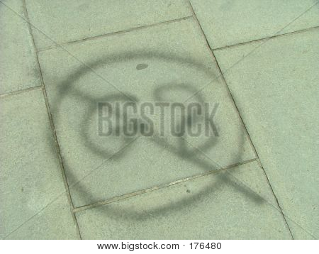 Anti - G8 graffiti