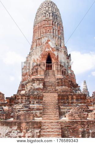 Ancient buddha statue archaeological site at Ayutthaya in Thailand