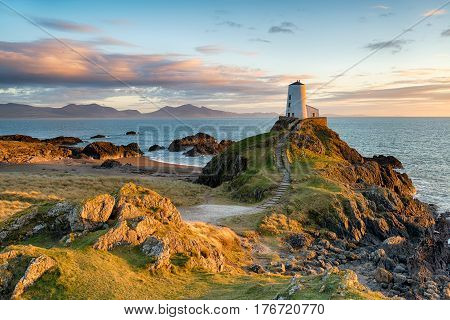 Ynys Llanddwyn In Anglesey
