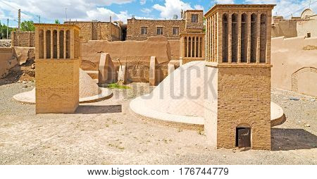 In Iran The  Antique    House