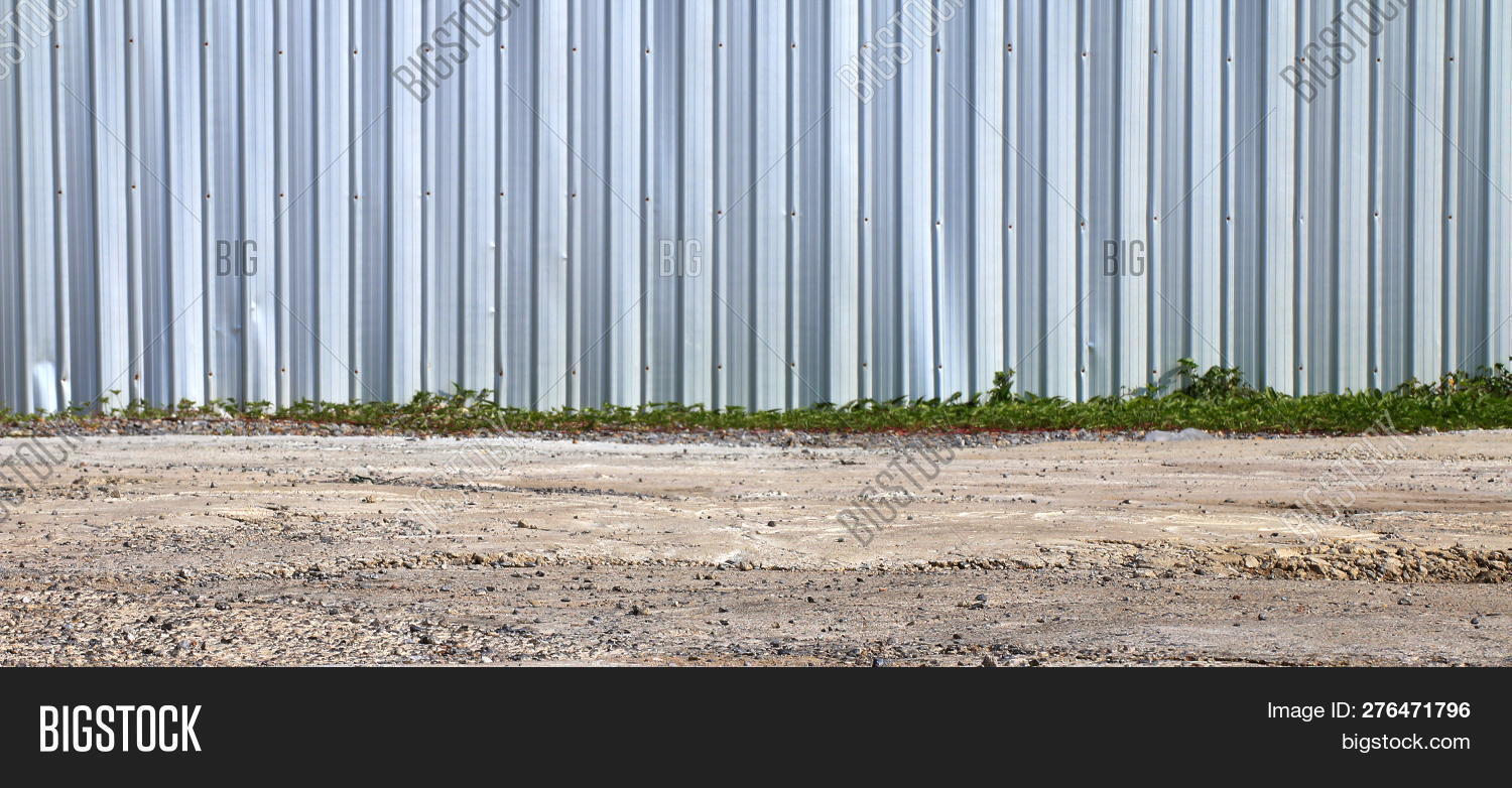 Imagen y foto Fence Zinc, Fence (prueba gratis) Bigstock
