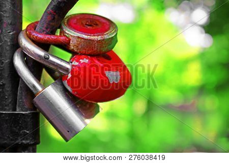 Llove Locks On The Bridge. Such Locks Symbolize Strong Love For Many Years For Those Who Hang The Lo