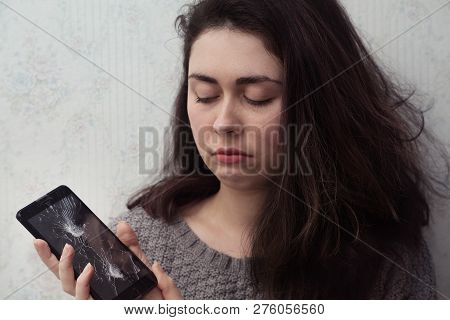 The Girl Puts A Pill On Her Tongue And Prepares To Drink Water.