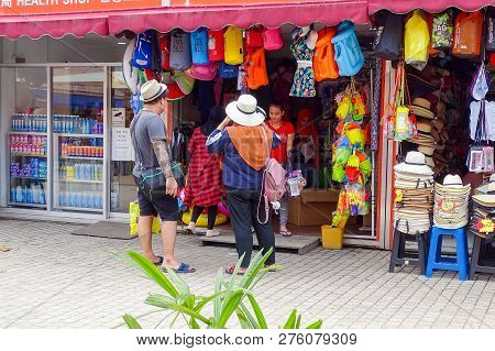 Kota Kinabalu,sabah-dec 20,2018:tourists Touring The Markets Of Kota Kinabalu,sabah Borneo,malaysia.