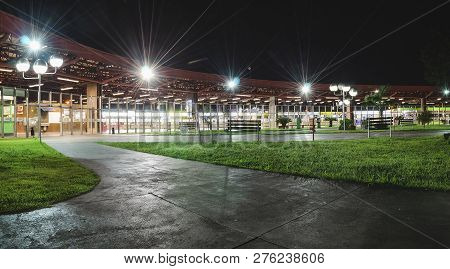 Londrina - Pr, Brazil - December 12, 2018: Indoors Of The Bus Terminal Called Terminal Rodoviario Jo