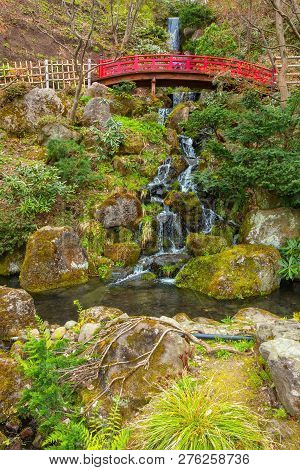 Hirosaki, Japan - April 23 2018: The Fujita Memorial Japanese Garden Built In 1919 In Japanese Tradi