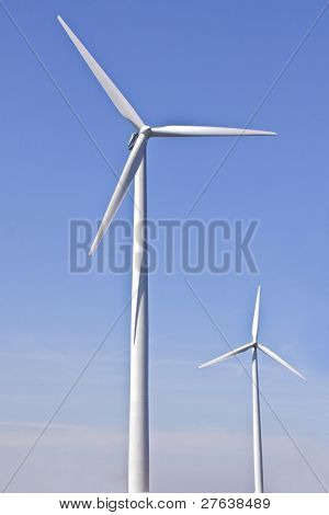 Windturbines ในชนบทในประเทศเนเธอร์แลนด์