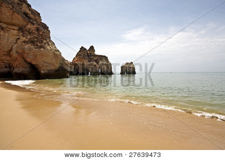 Atlantik bei Alvor in Portugal Europa