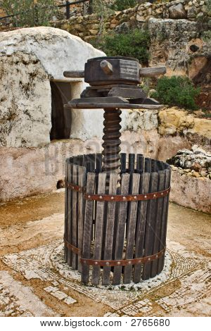 Winogron Press, Yad-Ashmona, Izrael
