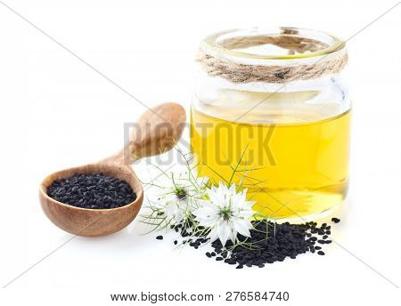 Black cumin oil with seeds