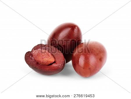 Olives Isolated On White Background Cooking, Cuisine, Ingredient, Fruit, Snack, Herbs