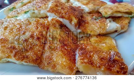 Traditional Turkish Foods; Turkish Pastry Snack; Katmer
