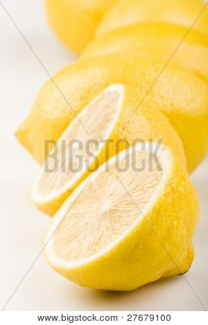 Limoni
