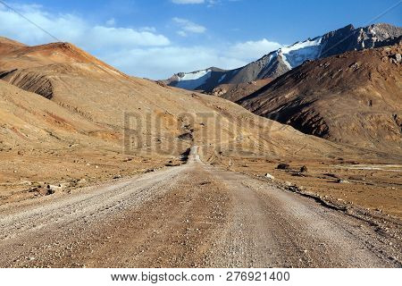 Pamir Highway Or Pamirskij Trakt Unpaved M41 International Road In Tajikistan, Roof Of The World